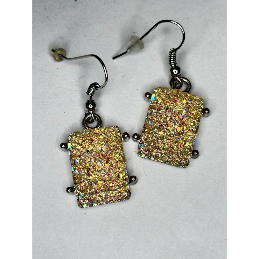 N/A vintage earrings